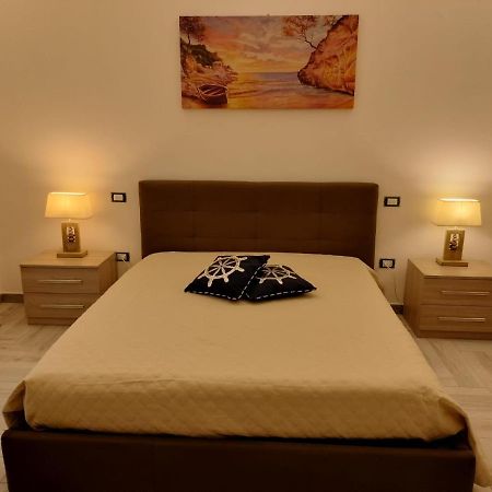 Ferienwohnung Acquazzurra Torre Lapillo Exterior foto