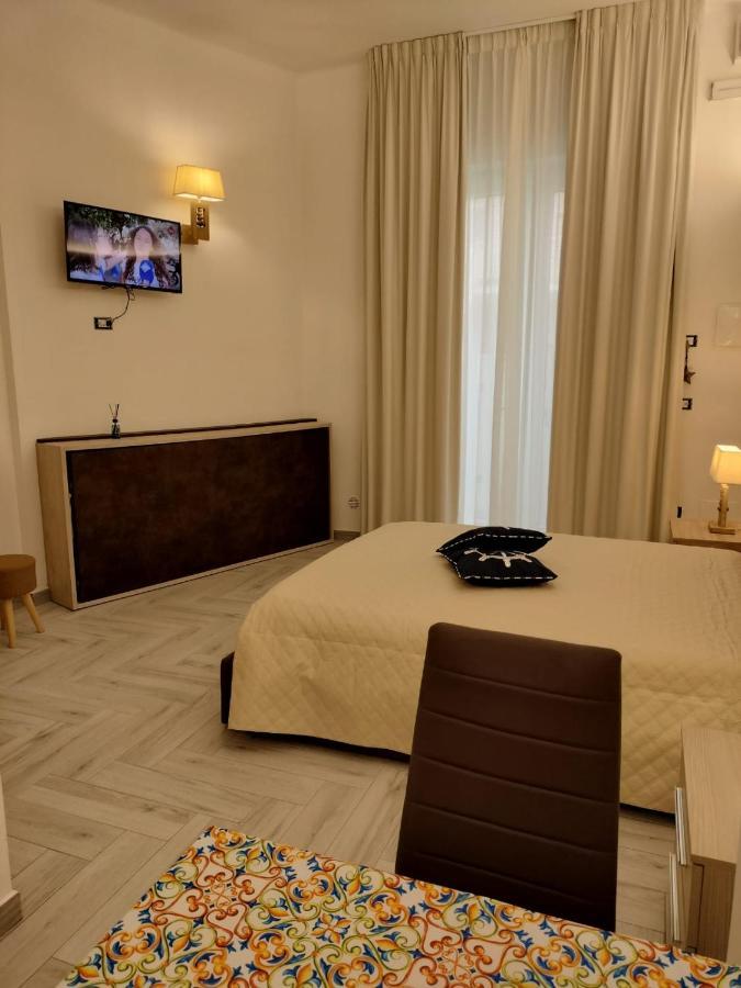 Ferienwohnung Acquazzurra Torre Lapillo Zimmer foto